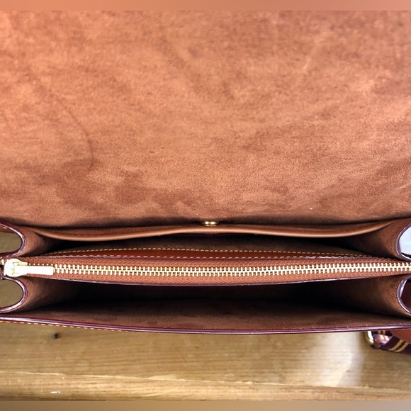 S⭕️LD‼️Coach Beat Shoulder Bag In Signature Canvas With Patches - Picture 7 of 12